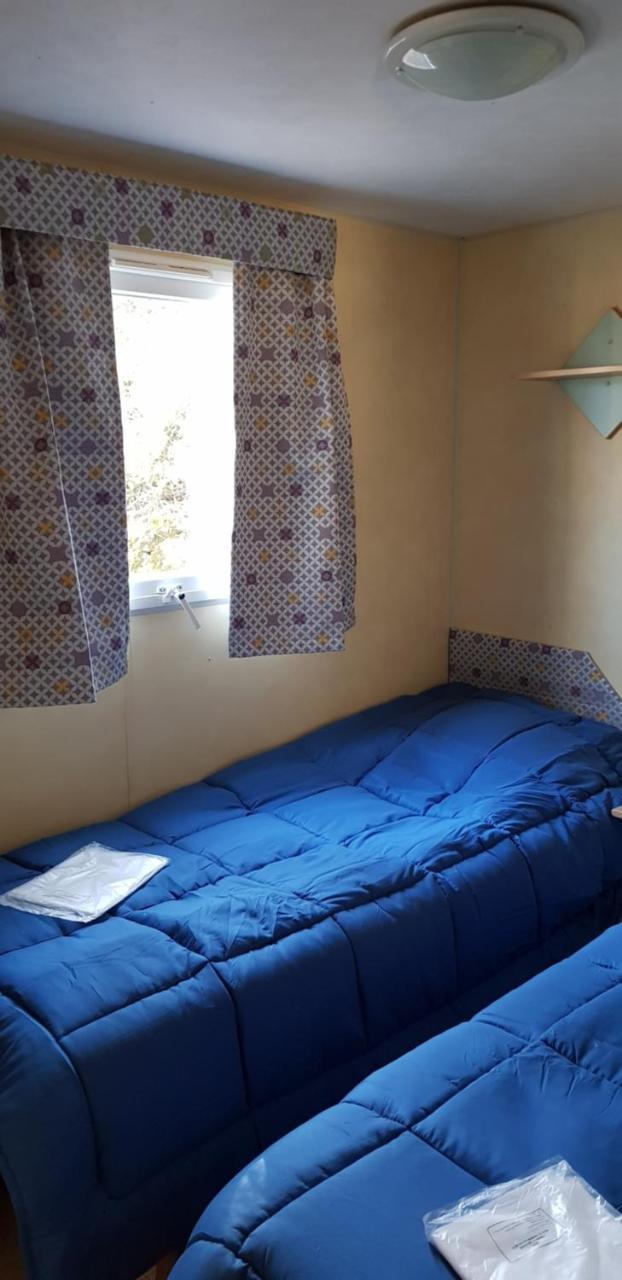 Hotel Camping Au Bois Dormant Chauffour-sur-Vell Exterior foto